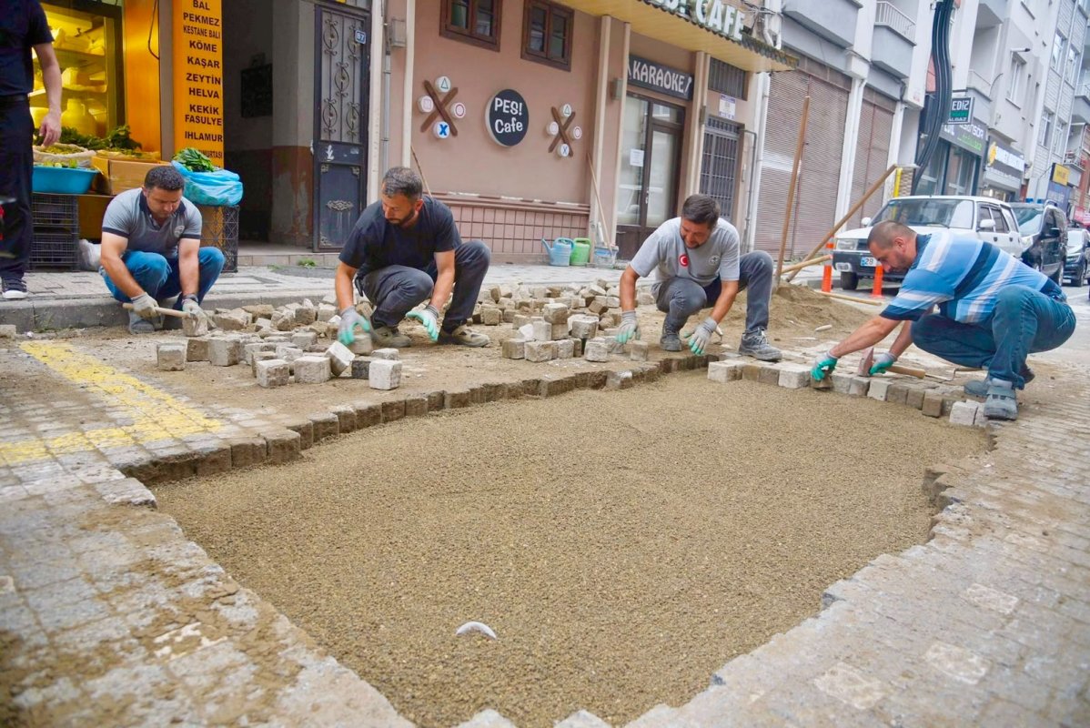 Giresun'da Yol Ve Kaldırım Çalışmaları Hız Kesmiyor