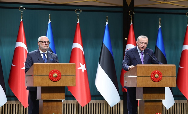 Estonya ile Her Alanda iş Birliği