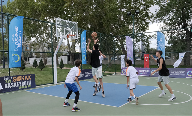 SOKAK BASKETBOLU HEYECANI