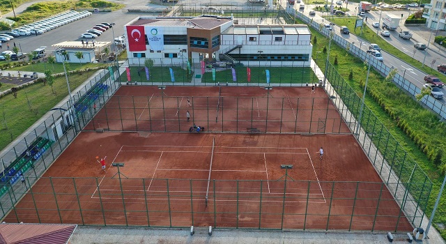 TENİS MAÇLARI BAŞLADI